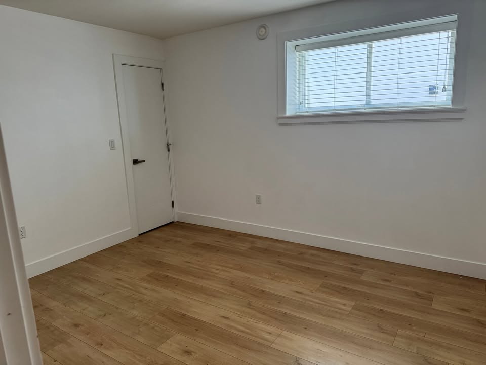 Cozy 2-Bedroom House for Rent in Surrey — photo 8