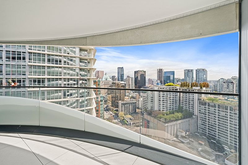 Vancouver Apartment for rent - 2 Bedrooms — photo 5