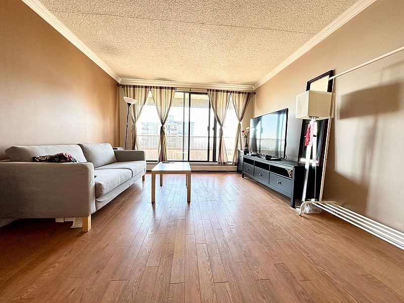 Burnaby Condominimum for rent - 2 Bedrooms — photo 2