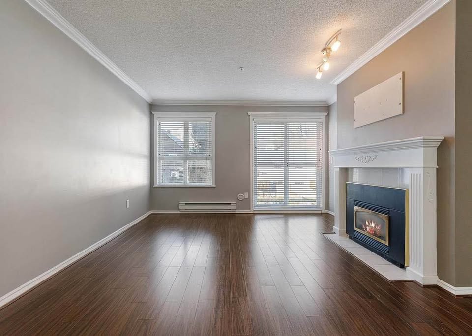 2 Bed, 2 Bath Apartment in Mission for Rent — photo 4