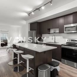 Cozy 1 Bed Townhouse for Rent in Surrey — photo 4