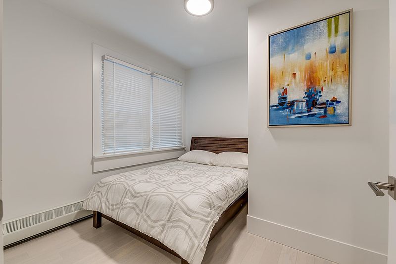 Vancouver Condominimum for rent - 3 Bedrooms — photo 14
