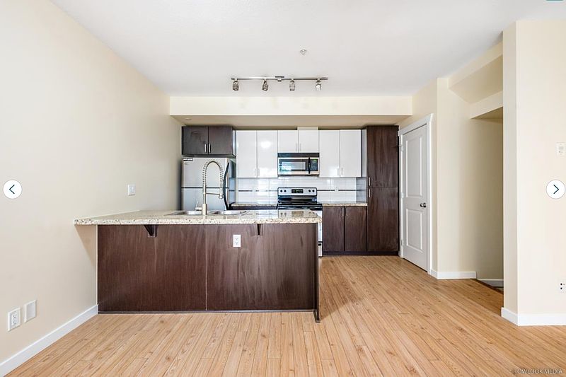 Surrey Townhouse for rent - 2 Bedrooms in Surrey