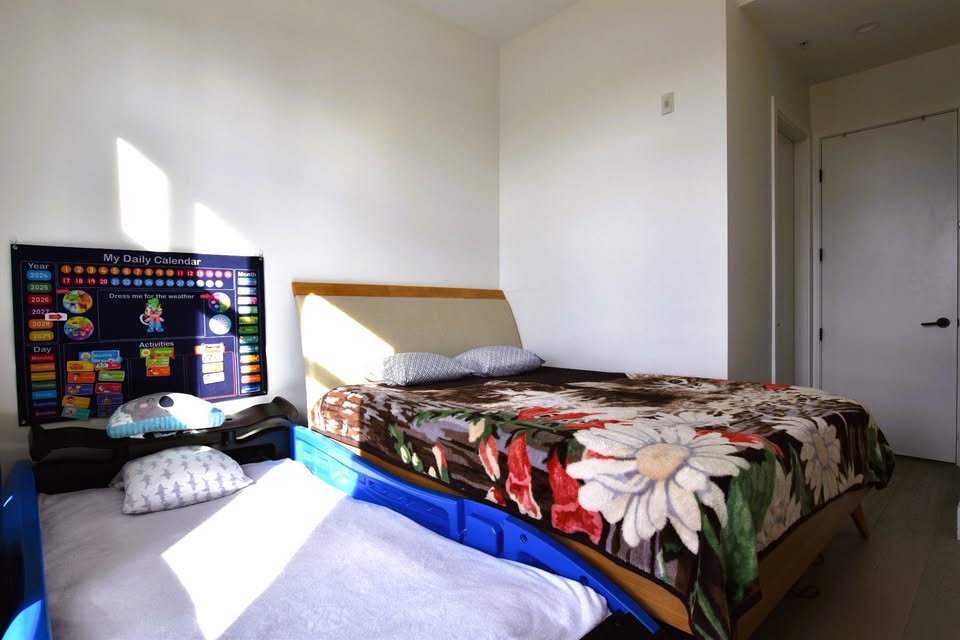Spacious 2 Bed, 2 Bath Apartment for Rent in New Westminster — photo 6