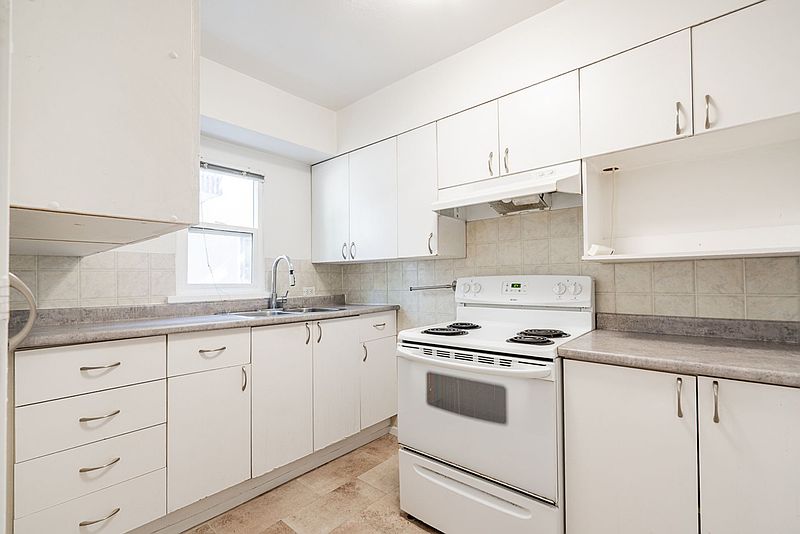 Vancouver Apartment for rent - 2 Bedrooms — photo 11