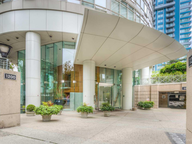 4200 CAD in Vancouver